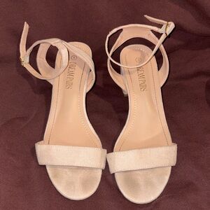 Dream Pairs Women's Tan Ankle Strap Sandals